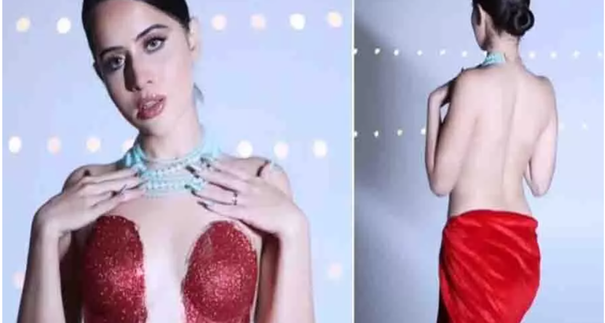 Urfi Javed again grabbed attention by going topless